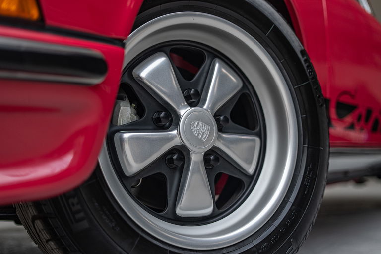 Porsche 911 Carrera RS