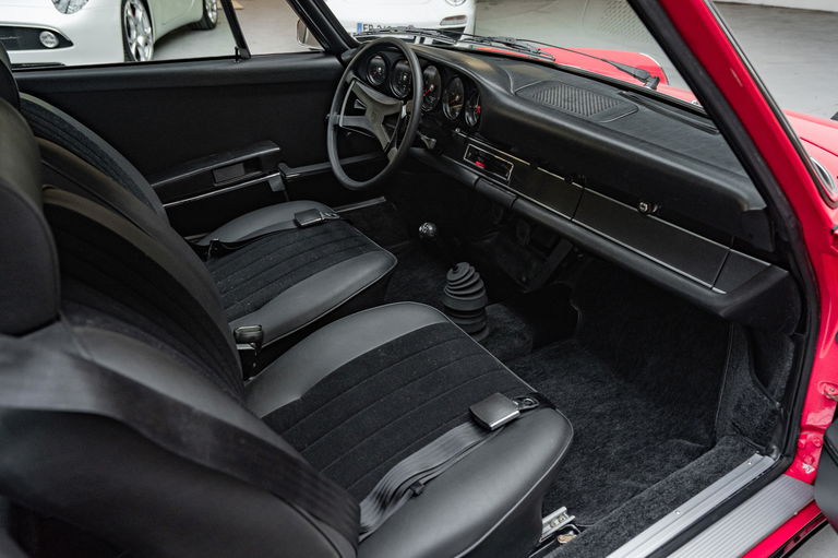 Porsche 911 Carrera RS