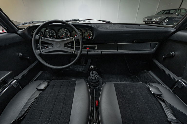 Porsche 911 Carrera RS