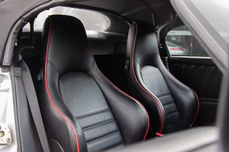 Porsche 911 Carrera 3.2 Speedster