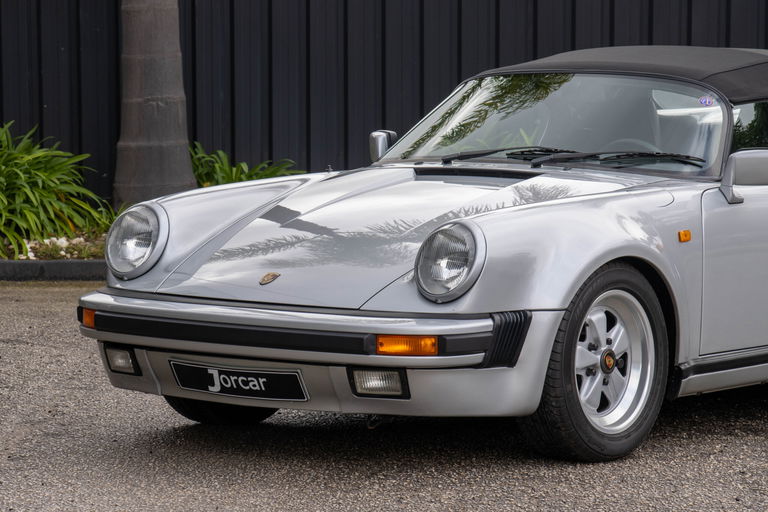 Porsche 911 Carrera 3.2 Speedster