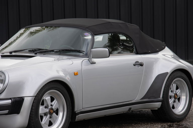 Porsche 911 Carrera 3.2 Speedster