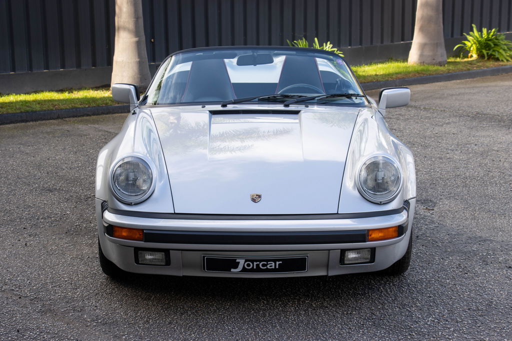 Porsche 911 Carrera 3.2 Speedster