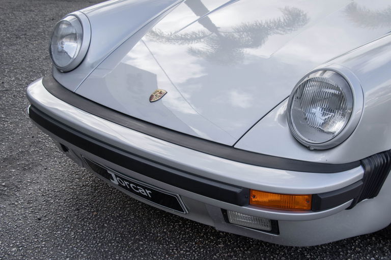 Porsche 911 Carrera 3.2 Speedster
