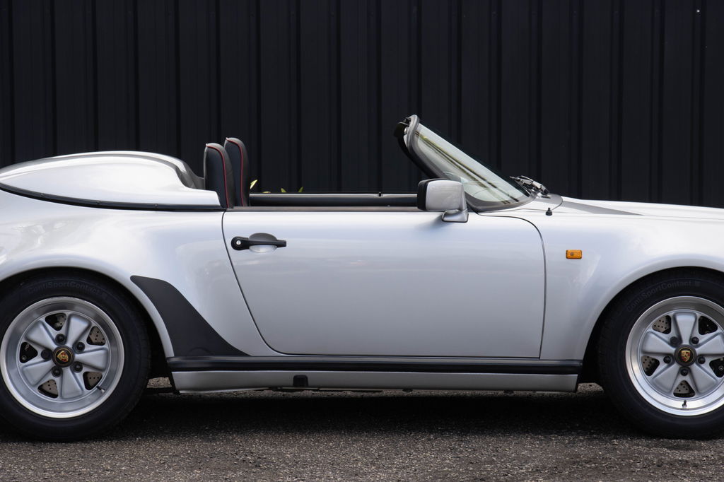 Porsche 911 Carrera 3.2 Speedster