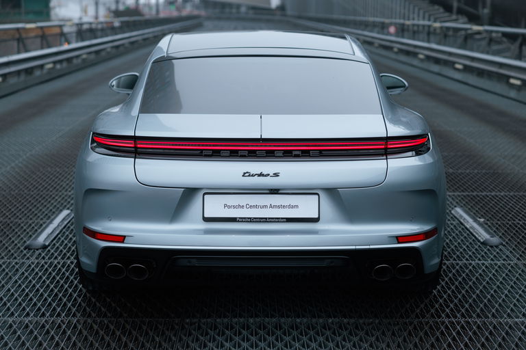 Porsche Panamera Turbo S E-Hybrid