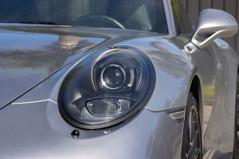Porsche 991 Carrera 4 GTS