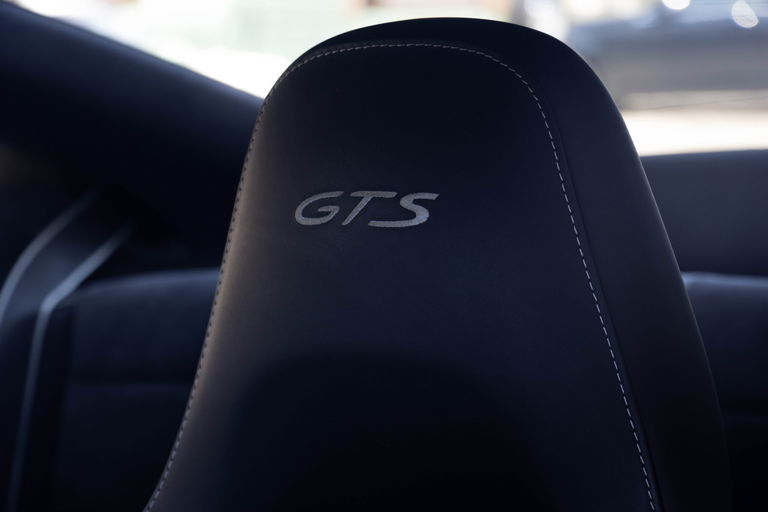 Porsche 991 Carrera 4 GTS