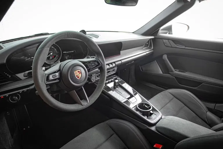 Porsche 992 Targa 4 GTS