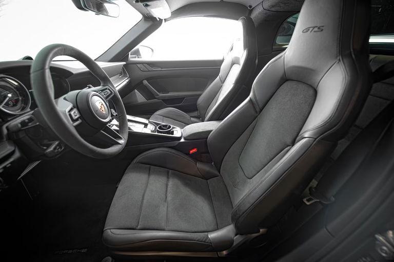 Porsche 992 Targa 4 GTS