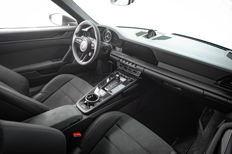 Porsche 992 Targa 4 GTS