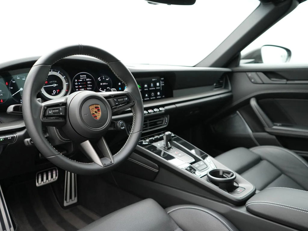 Porsche 992 Targa 4 GTS