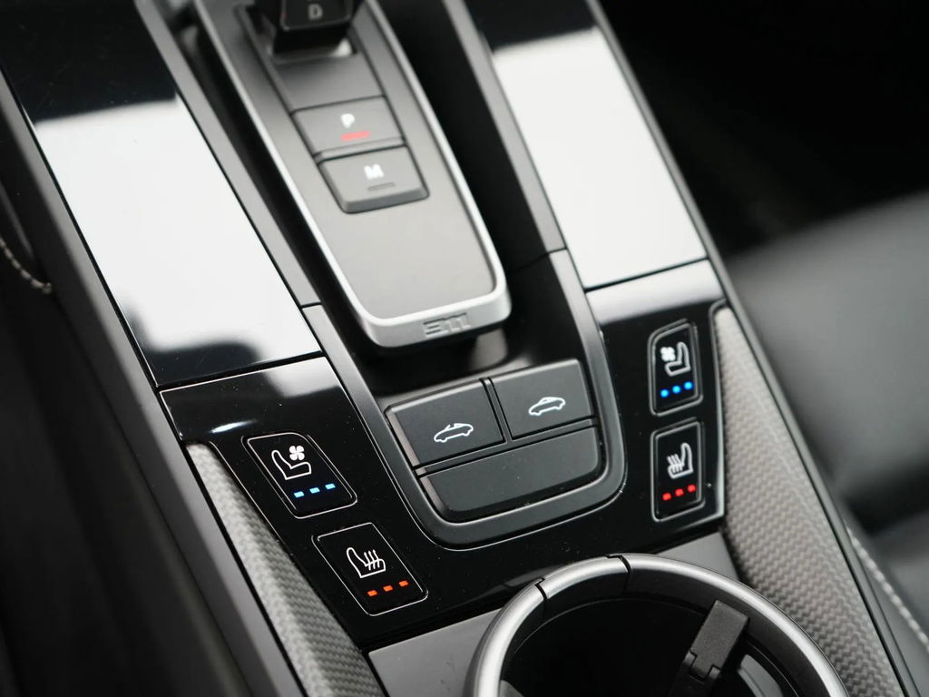 Porsche 992 Targa 4 GTS