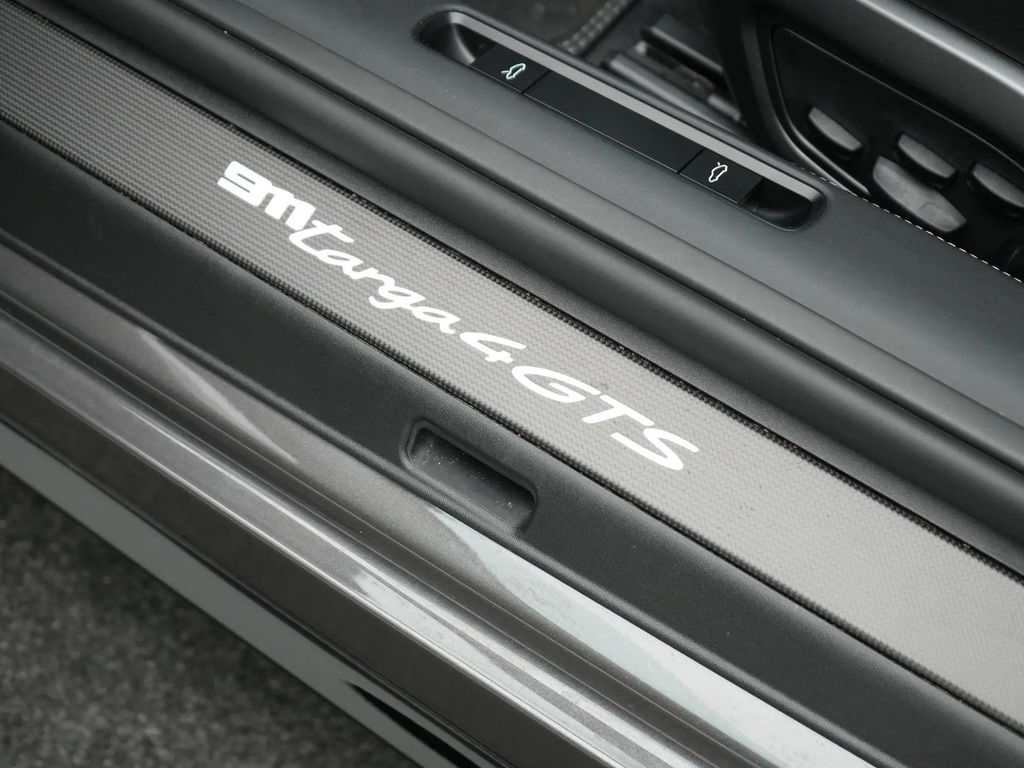 Porsche 992 Targa 4 GTS