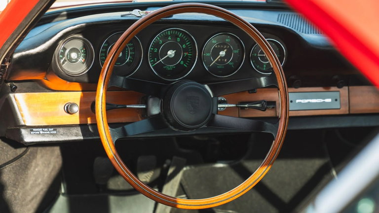 Porsche 911 (F-Modell)