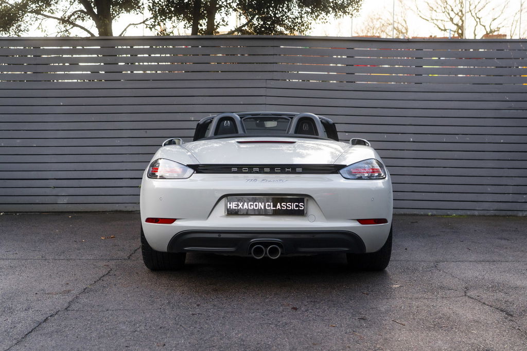 Porsche 718 Boxster