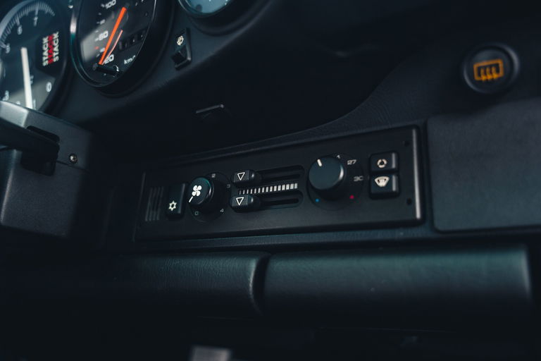 Porsche 964 Carrera 4 WTL