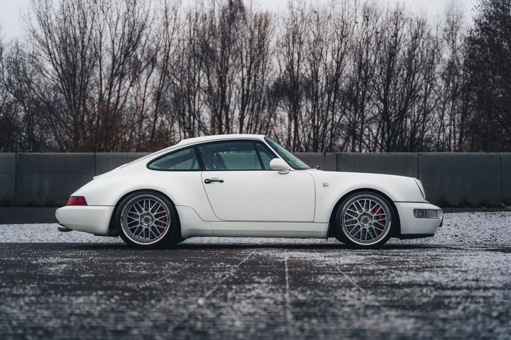 Porsche 964 Carrera 4 WTL
