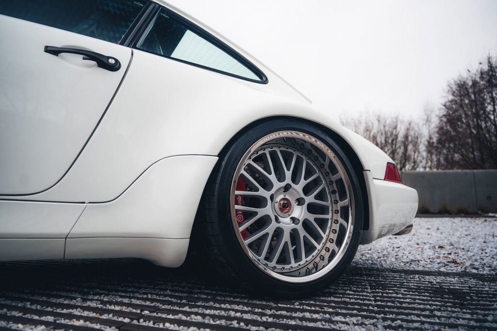 Porsche 964 Carrera 4 WTL