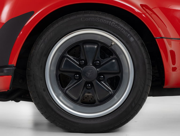 Porsche 911 Turbo 3.3