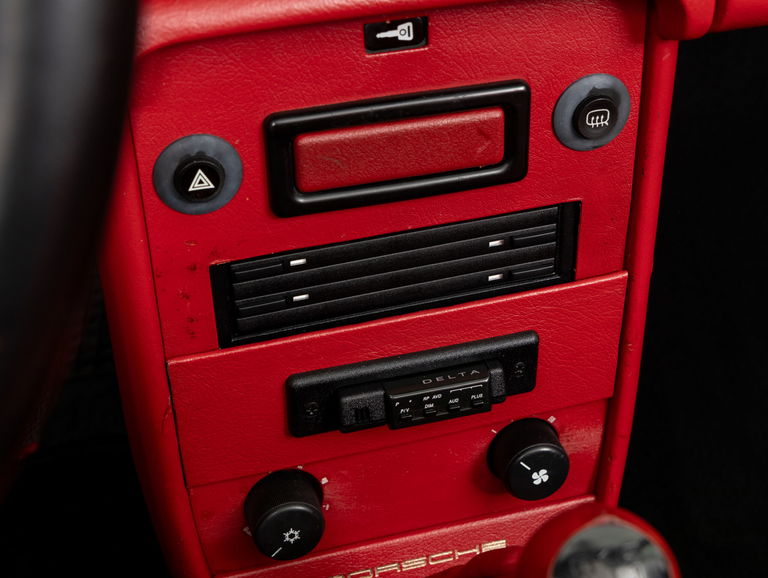 Porsche 911 Turbo 3.3