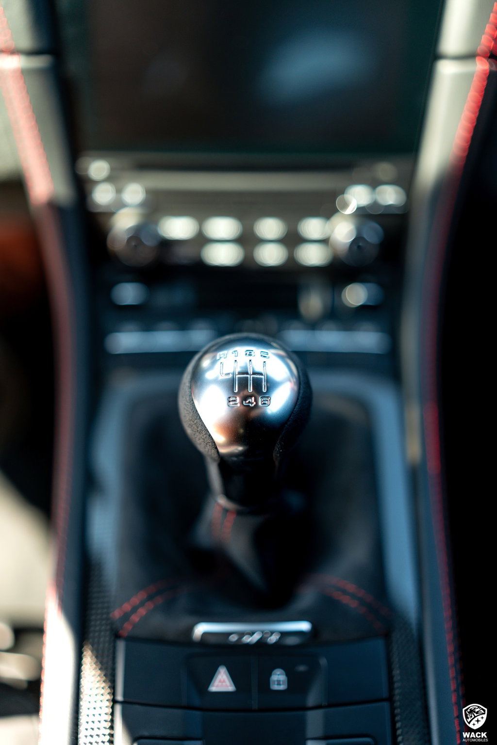 Porsche 718 Cayman GT4