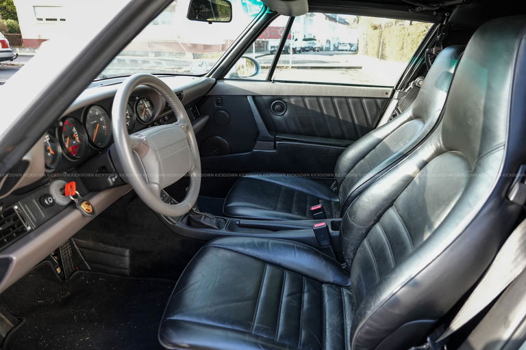 Porsche 964 Carrera 4