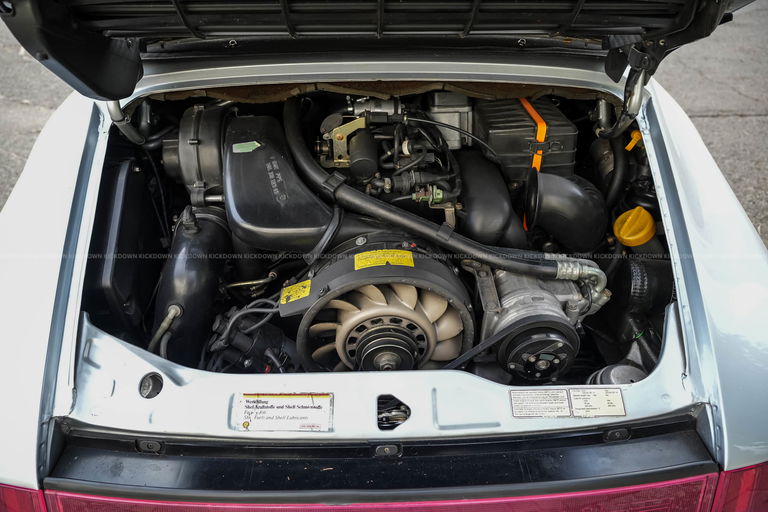 Porsche 964 Carrera 4