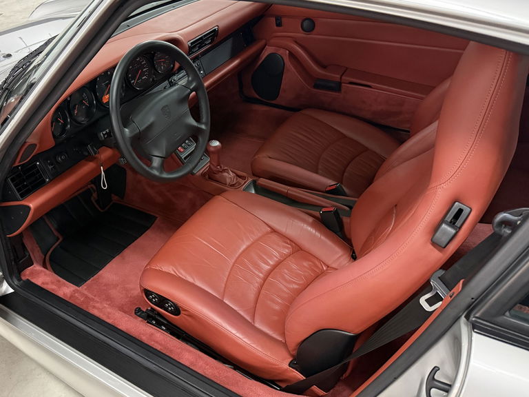 Porsche 993 Carrera 4S