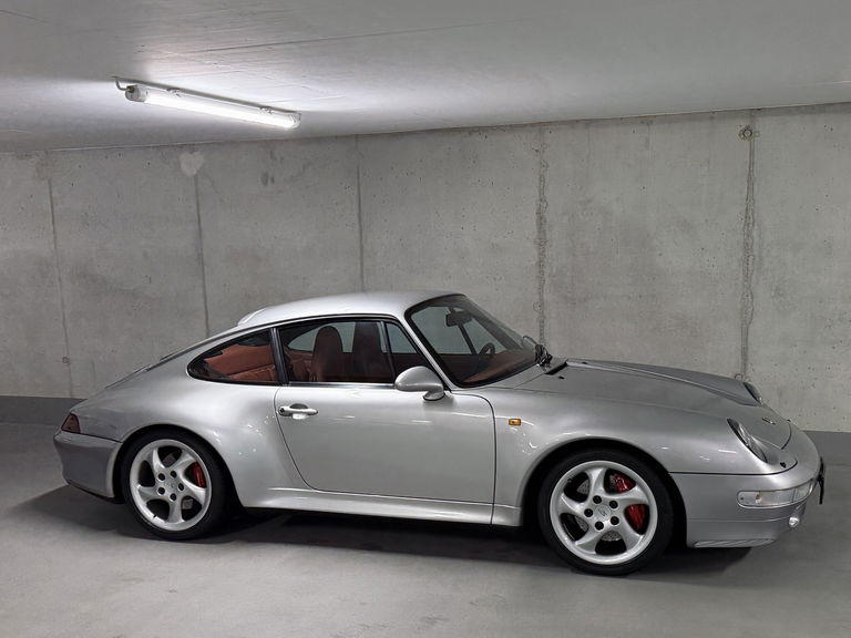 Porsche 993 Carrera 4S