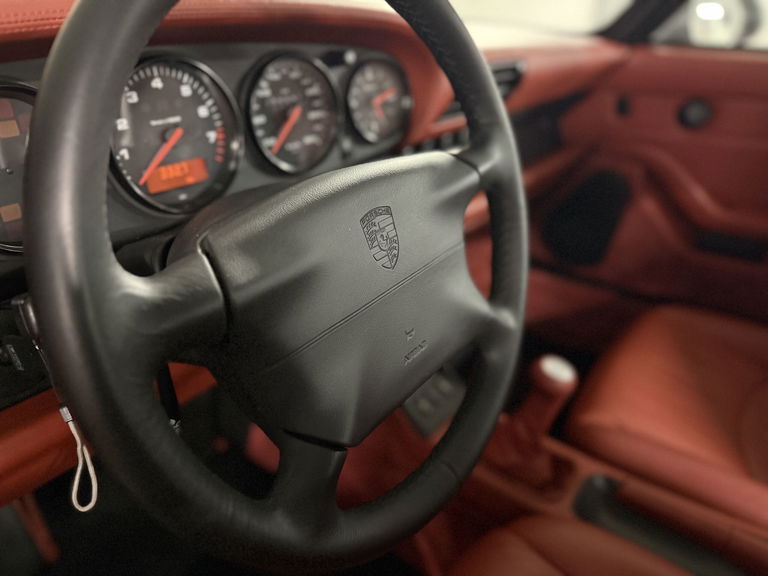 Porsche 993 Carrera 4S