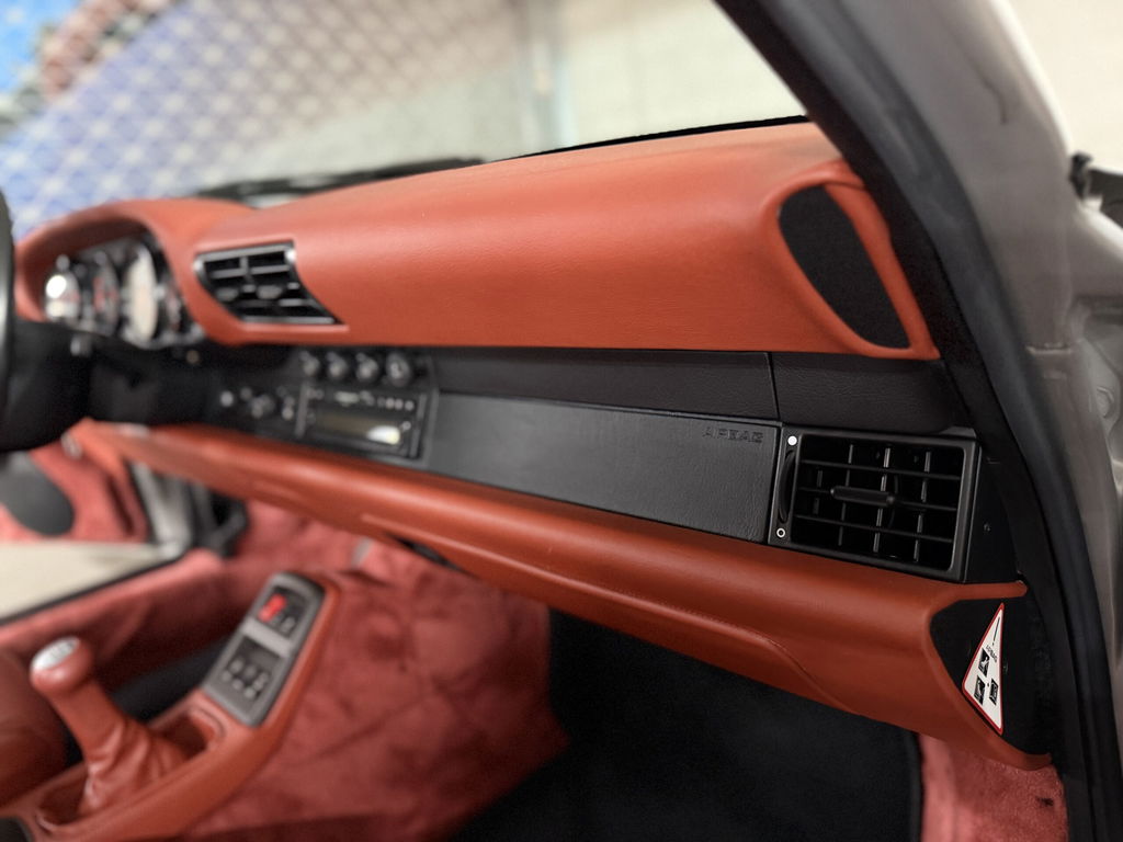 Porsche 993 Carrera 4S