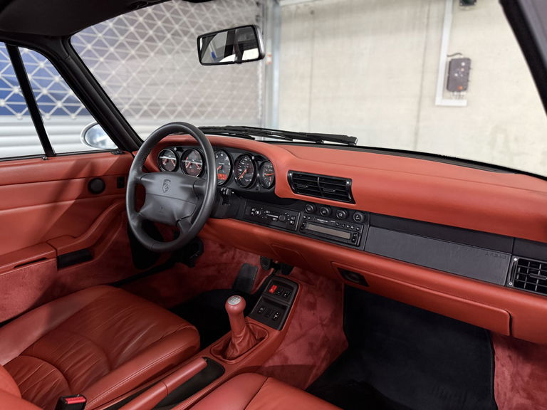 Porsche 993 Carrera 4S