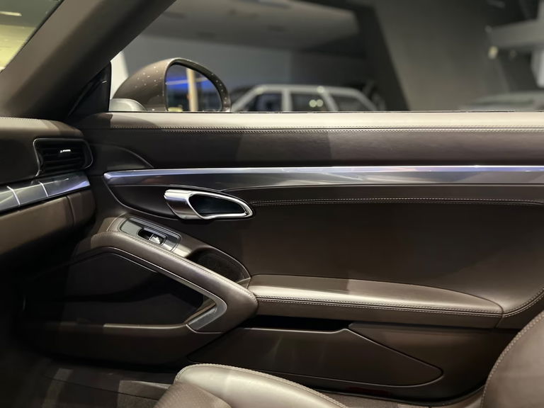 Porsche 991 Carrera 4