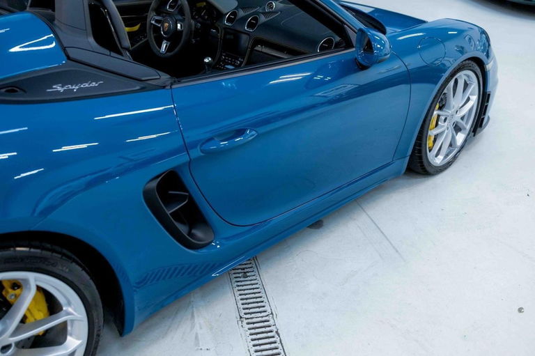 Porsche 718 Spyder