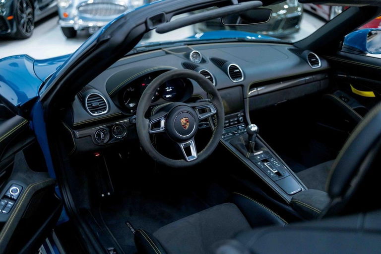Porsche 718 Spyder