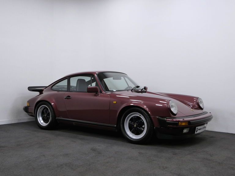 Porsche 911 Carrera 3.2