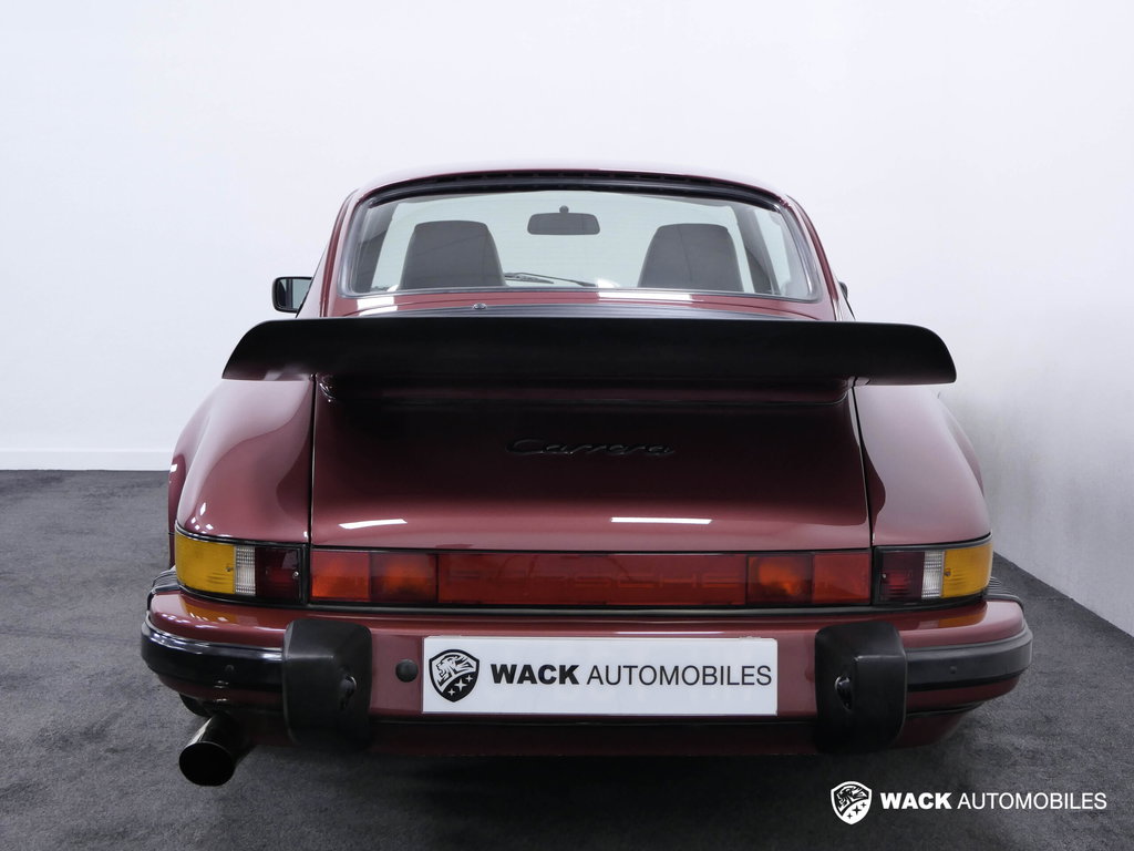 Porsche 911 Carrera 3.2