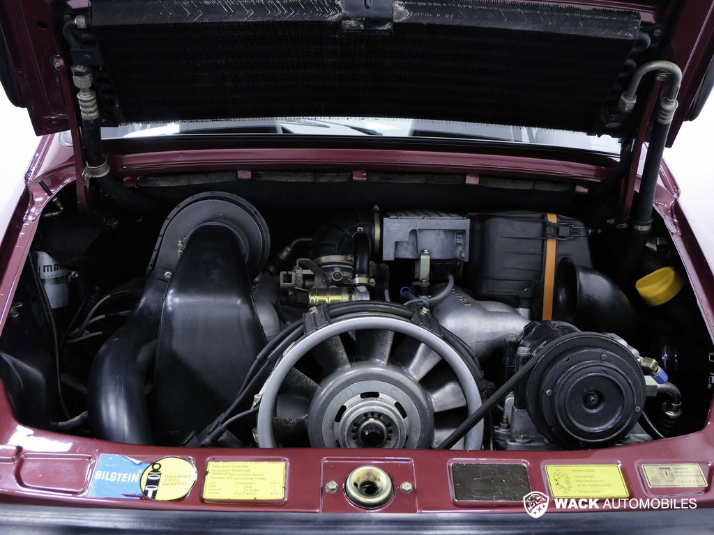 Porsche 911 Carrera 3.2