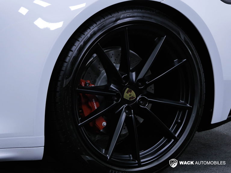 Porsche 992 Carrera 4S