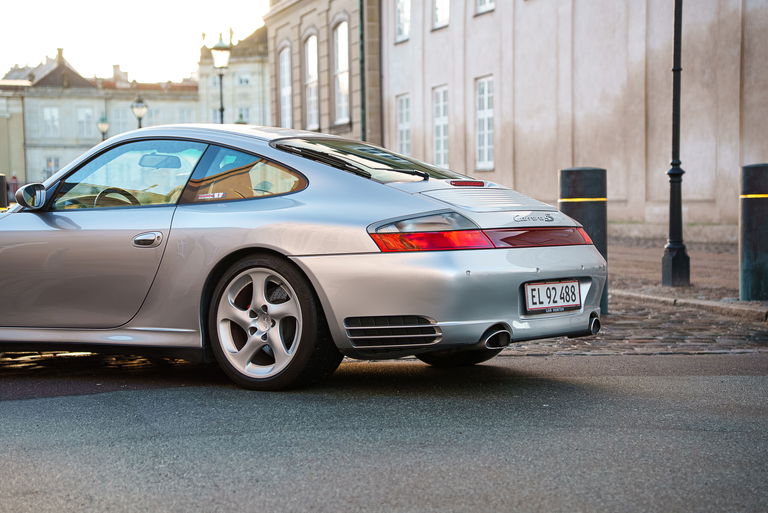 Porsche 996 Carrera 4S