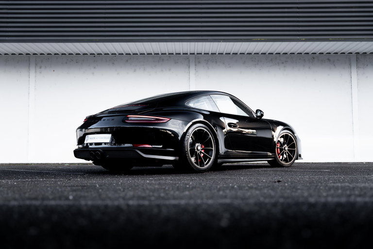 Porsche 991.2 GT3 Touring