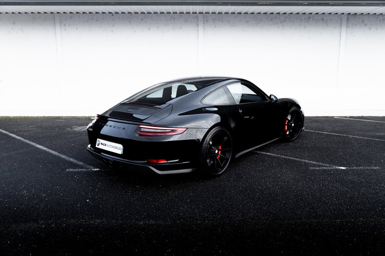 Porsche 991.2 GT3 Touring