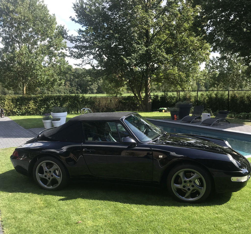 Porsche 993 Carrera 4