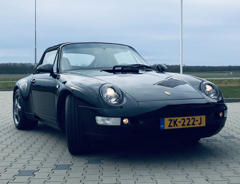 Porsche 993 Carrera 4