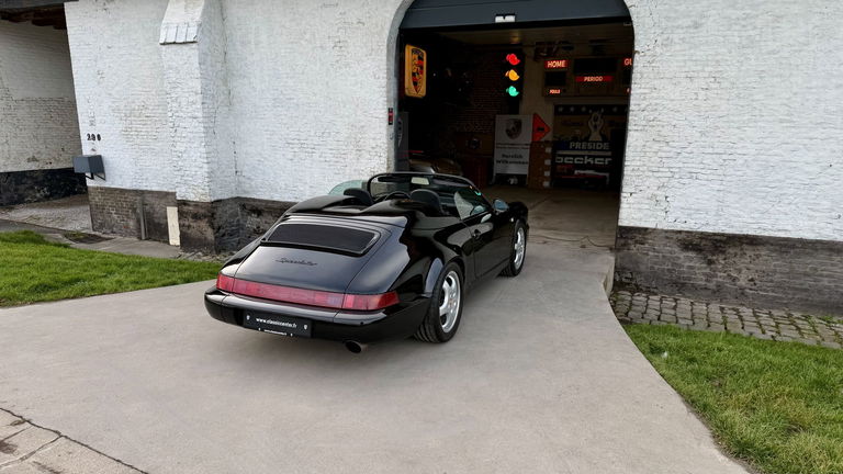 Porsche 964 Carrera 2 Speedster