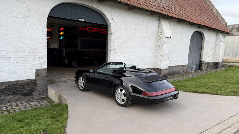 Porsche 964 Carrera 2 Speedster