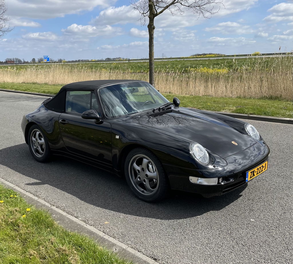 Porsche 993 Carrera 4