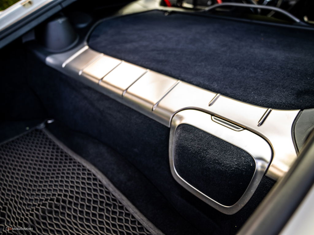 Porsche 987 Cayman R