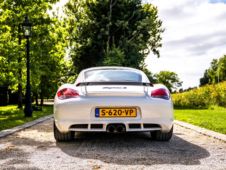 Porsche 987 Cayman R